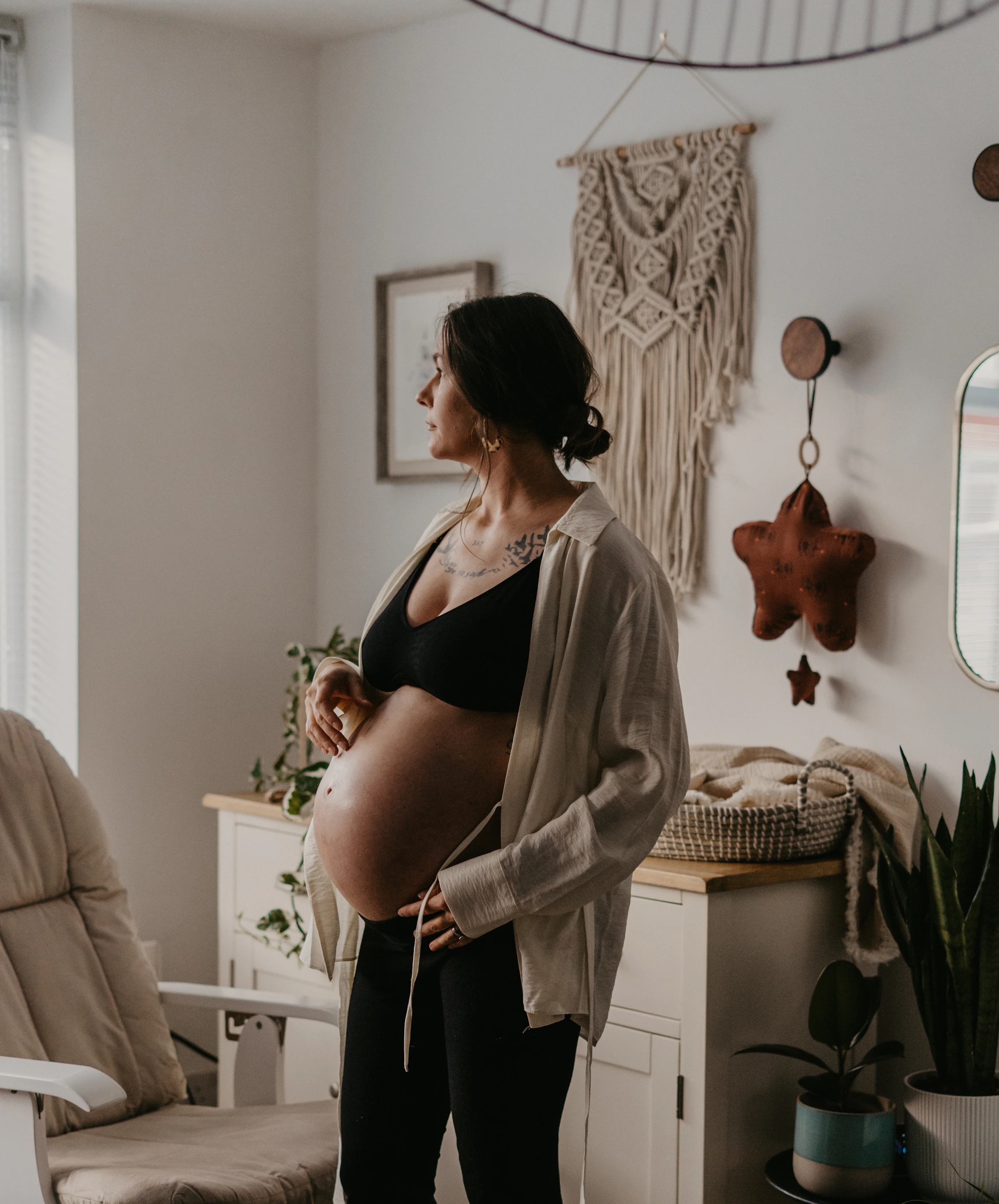 Toa Heftiba_1780495611118_unsplash_id_C-8uOz7GluA.webp